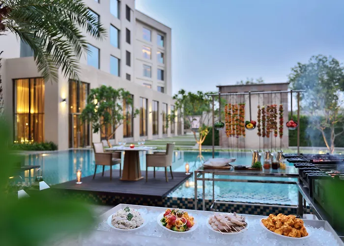 Courtyard By Marriott Agra